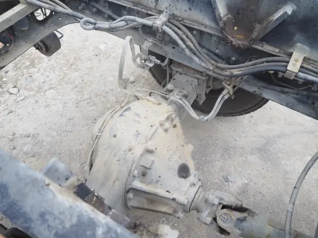 いすゞ フォワード PKG-FRR90S2(2WD)の写真27