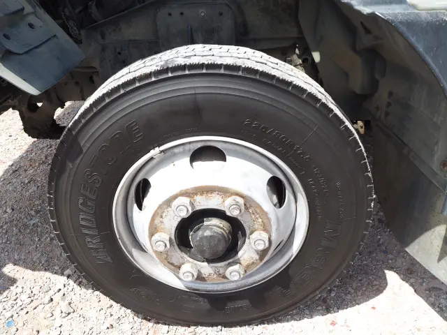 いすゞ フォワード PKG-FRR90S2(2WD)の写真29