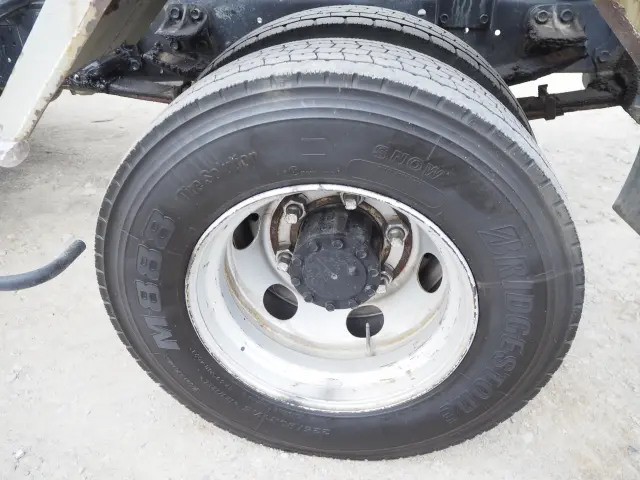 いすゞ フォワード PKG-FRR90S2(2WD)の写真35