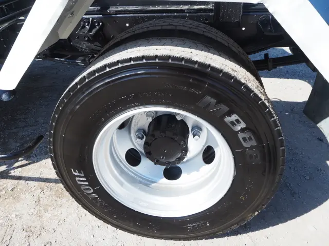 いすゞ フォワード PKG-FRR90S2(2WD)の写真35