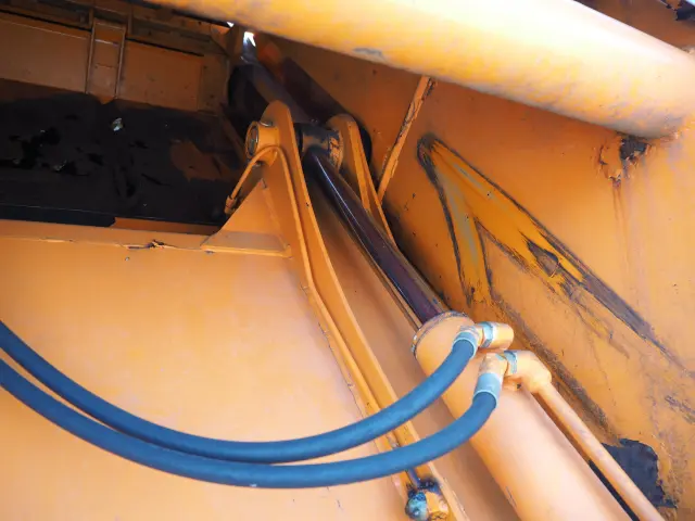 いすゞ フォワード PKG-FRR90S2(2WD)の写真39