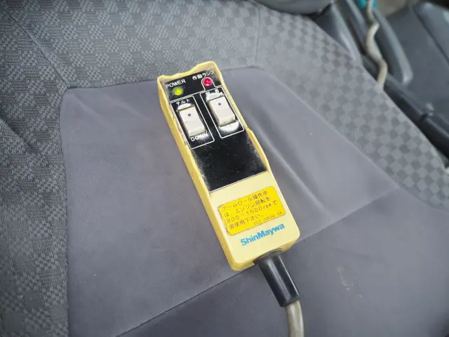 いすゞ フォワード PKG-FRR90S2(2WD)の写真47