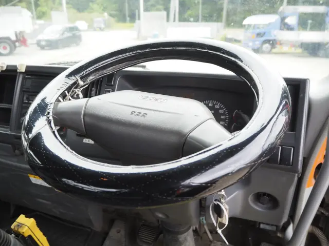 いすゞ フォワード PKG-FRR90S2(2WD)の写真48