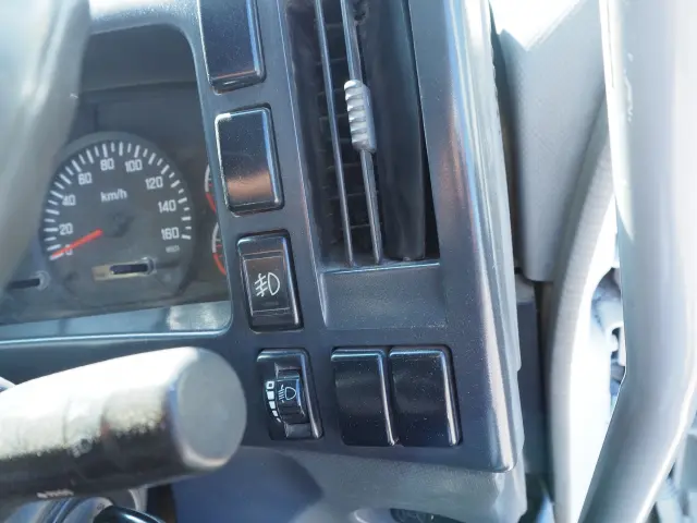 いすゞ フォワード PKG-FRR90S2(2WD)の写真49
