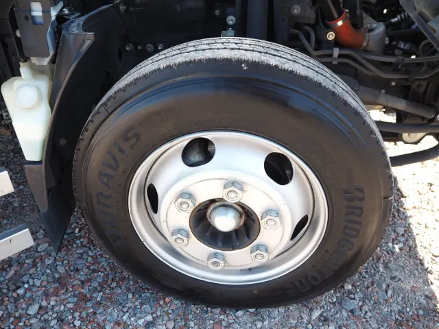 いすゞ エルフ 2RG-NKR88R(2WD)の写真11