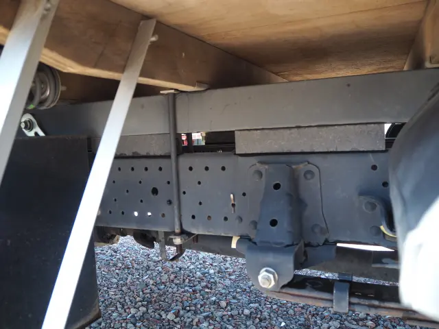 いすゞ エルフ 2RG-NKR88R(2WD)の写真29