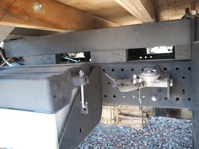 いすゞ エルフ 2RG-NKR88R(2WD)の写真30