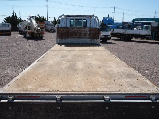 いすゞ エルフ 2RG-NKR88R(2WD)の写真36