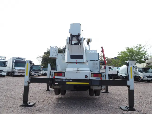 トヨタ ダイナ BDG-XZU354H(2WD)の写真4