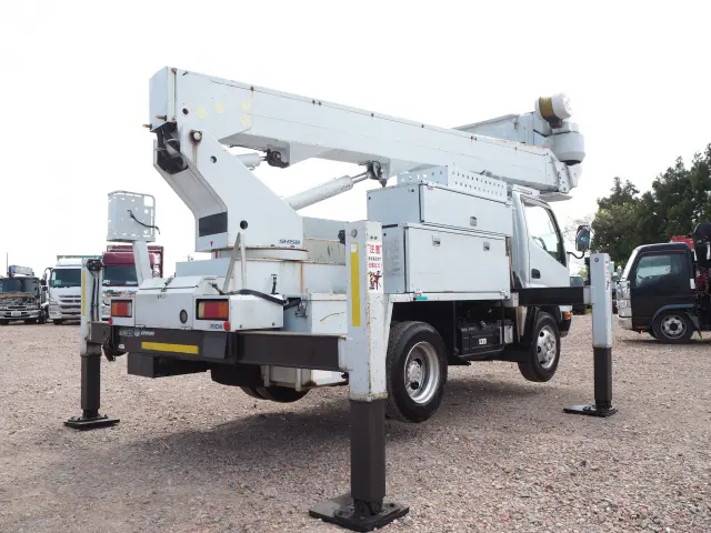 トヨタ ダイナ BDG-XZU354H(2WD)の写真5