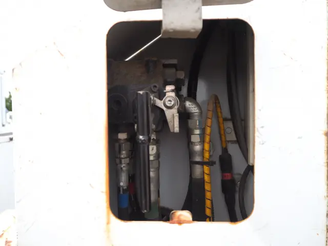 トヨタ ダイナ BDG-XZU354H(2WD)の写真16