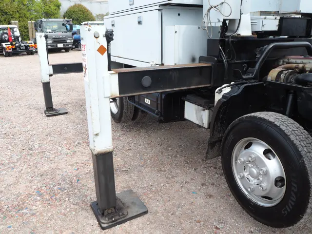 トヨタ ダイナ BDG-XZU354H(2WD)の写真18