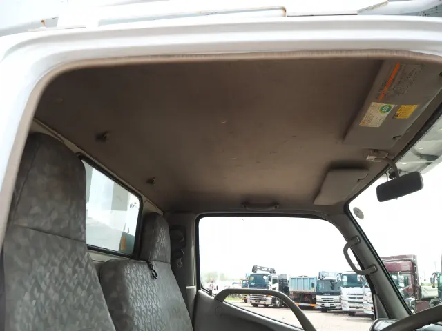 トヨタ ダイナ BDG-XZU354H(2WD)の写真48