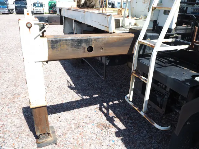 いすゞ フォワード TKG-FRR90S1(2WD)の写真17