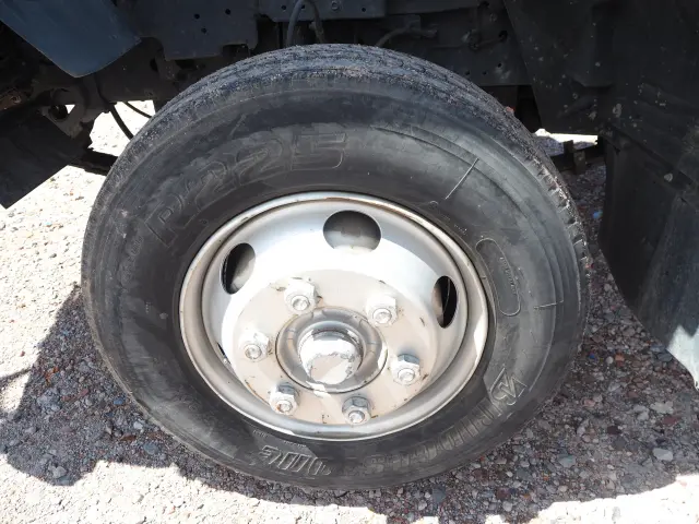 いすゞ フォワード TKG-FRR90S1(2WD)の写真40