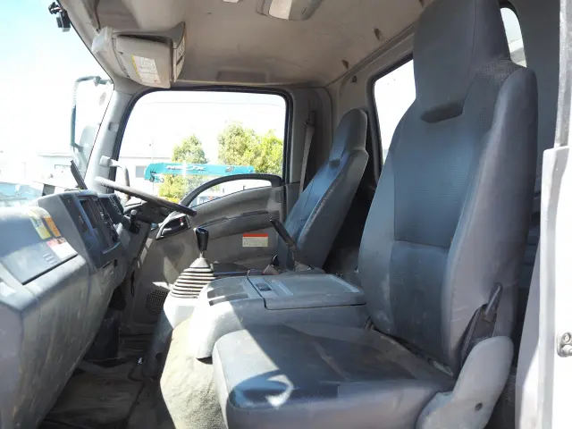 いすゞ フォワード TKG-FRR90S1(2WD)の写真43