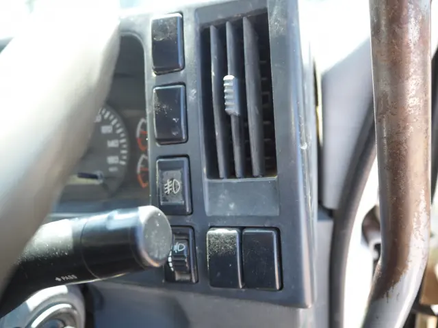いすゞ フォワード TKG-FRR90S1(2WD)の写真48