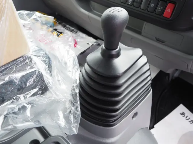 日野 デュトロ 2WG-XZU721M(2WD)の写真43