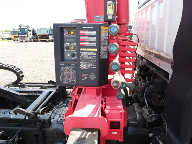 三菱 キャンター TKG-FEB90(2WD)の写真10