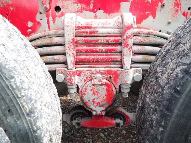 いすゞ ギガ QPG-CXZ77BT(6x4)の写真18