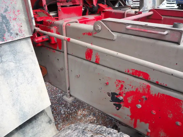 いすゞ ギガ QPG-CXZ77BT(6x4)の写真21