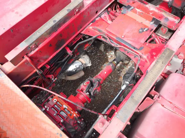 いすゞ ギガ QPG-CXZ77BT(6x4)の写真38