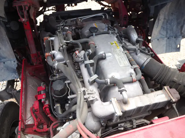 いすゞ ギガ QPG-CXZ77BT(6x4)の写真40