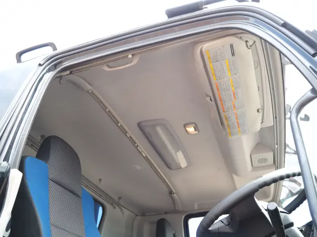 いすゞ ギガ QPG-CXZ77BT(6x4)の写真44