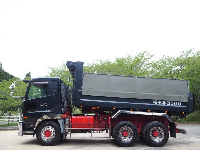 ＵＤ クオン LDG-CW5XL(6x4)の写真2