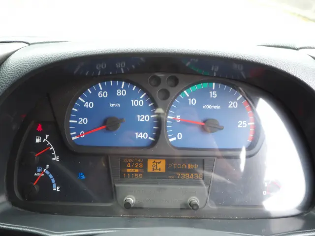 ＵＤ クオン LDG-CW5XL(6x4)の写真49