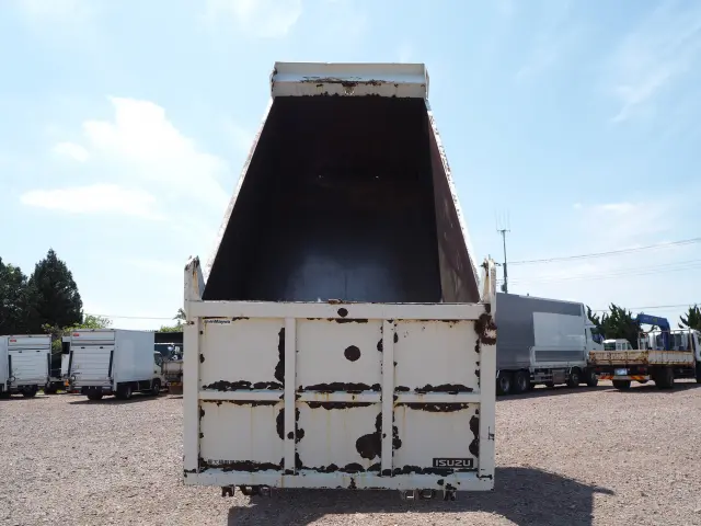 いすゞ フォワード PB-FRS35G3J(4WD)の写真4