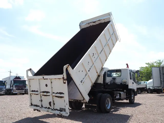 いすゞ フォワード PB-FRS35G3J(4WD)の写真5