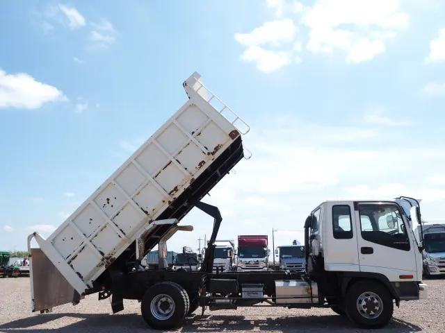 いすゞ フォワード PB-FRS35G3J(4WD)の写真6
