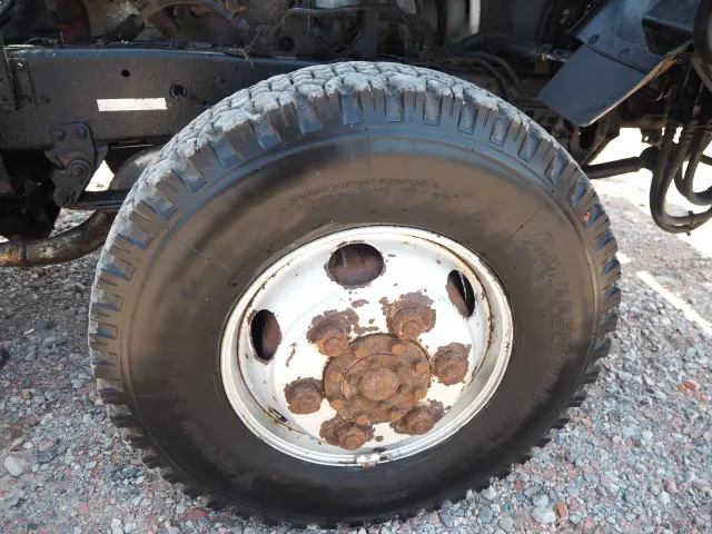 いすゞ フォワード PB-FRS35G3J(4WD)の写真11