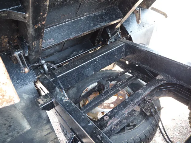 いすゞ フォワード PB-FRS35G3J(4WD)の写真23