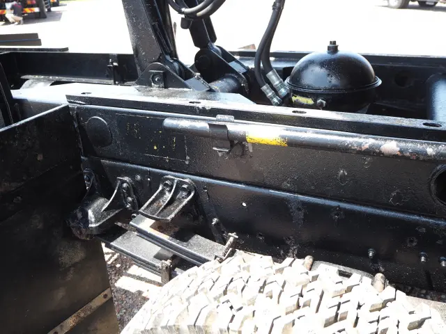 いすゞ フォワード PB-FRS35G3J(4WD)の写真31