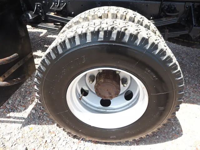 いすゞ フォワード PB-FRS35G3J(4WD)の写真33