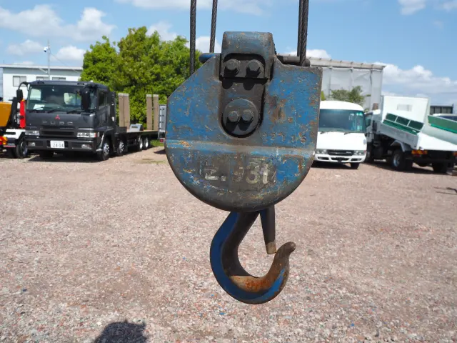 いすゞ フォワード SKG-FSR90S2(2WD)の写真15