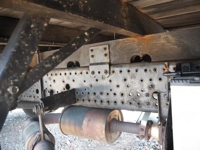 いすゞ フォワード SKG-FSR90S2(2WD)の写真22