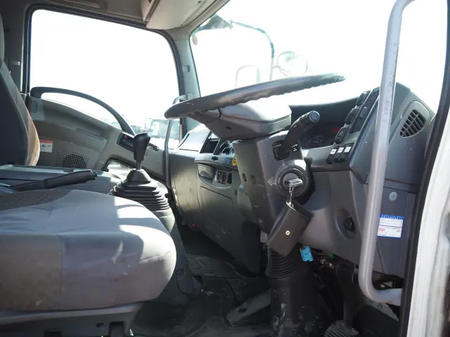 いすゞ フォワード SKG-FSR90S2(2WD)の写真42