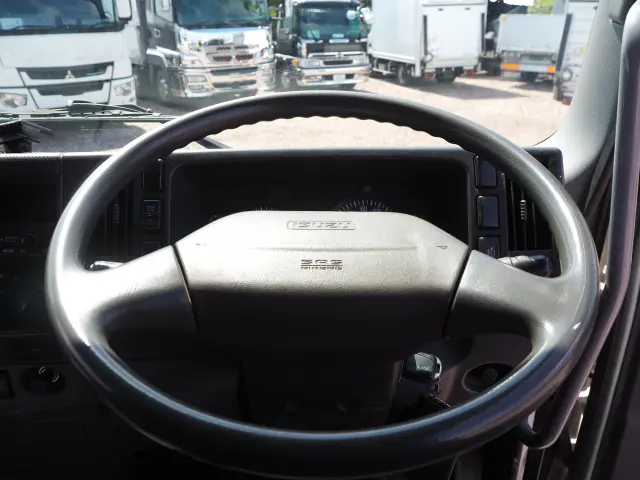 いすゞ フォワード SKG-FSR90S2(2WD)の写真49