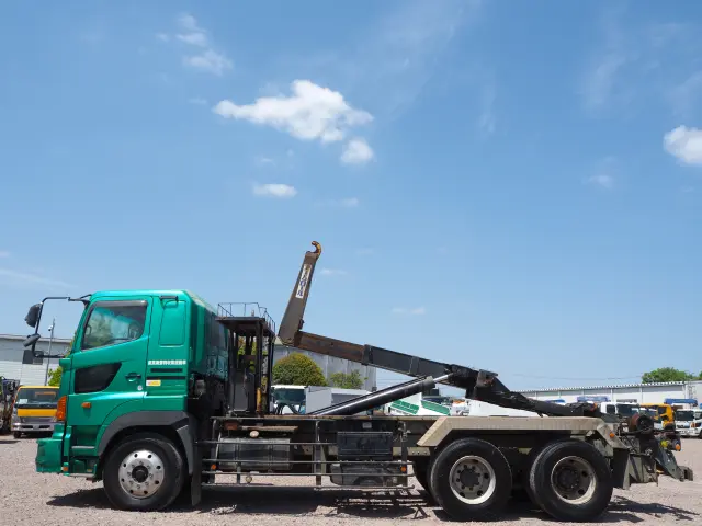 日野 プロフィア BDG-FS1EPYA(6x4)の写真2