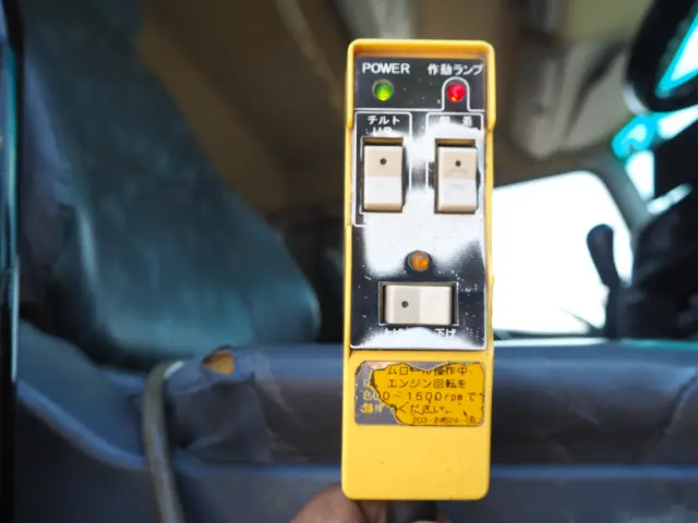 日野 プロフィア BDG-FS1EPYA(6x4)の写真43