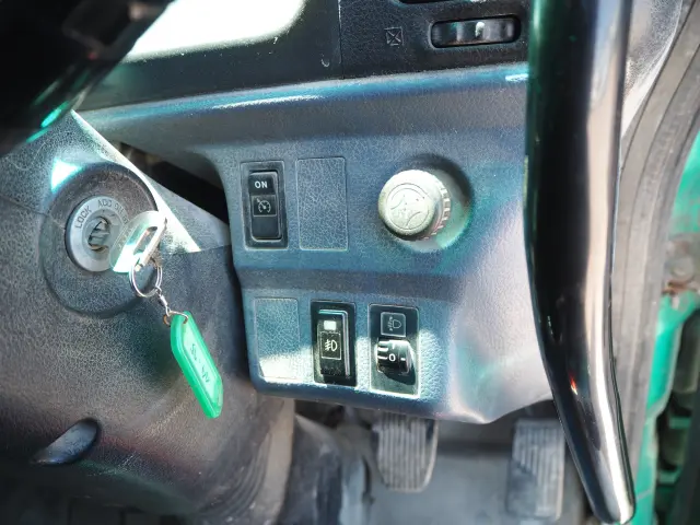 日野 プロフィア BDG-FS1EPYA(6x4)の写真47