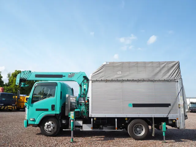 いすゞ エルフ PKG-NPR75N(2WD)の写真2