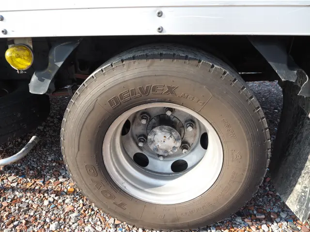 いすゞ エルフ PKG-NPR75N(2WD)の写真33