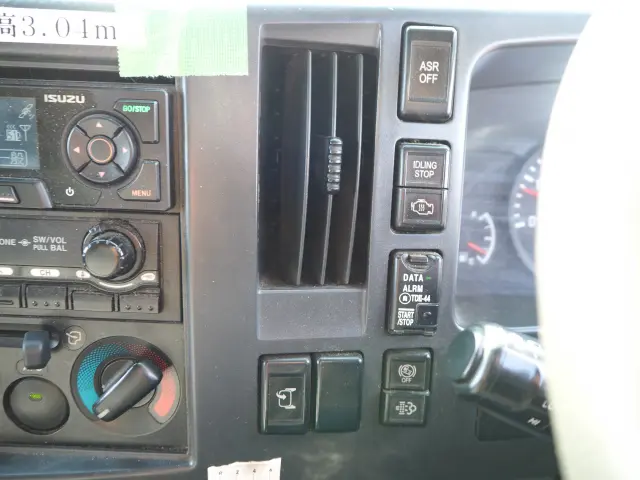 いすゞ エルフ PKG-NPR75N(2WD)の写真48