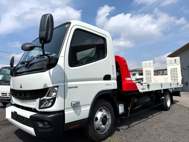 三菱 キャンター 2RG-FEB90(2WD)の写真1