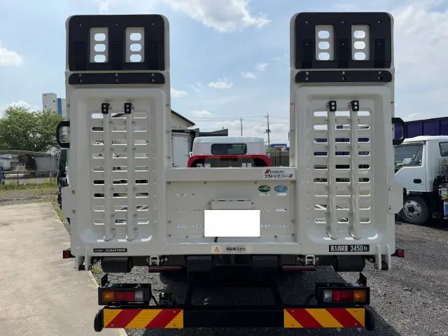 三菱 キャンター 2RG-FEB90(2WD)の写真4