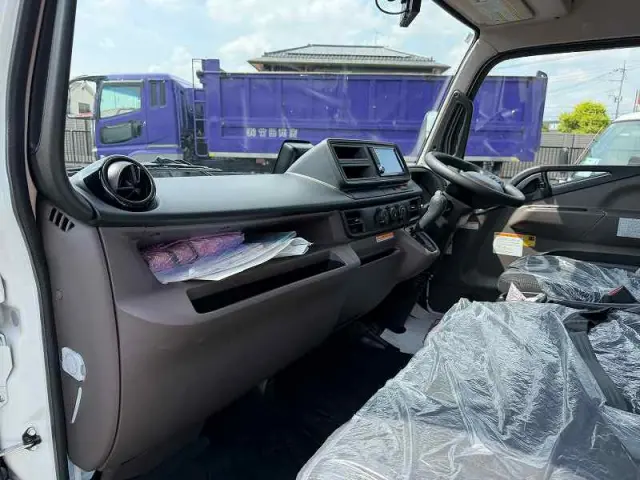 三菱 キャンター 2RG-FEB90(2WD)の写真25